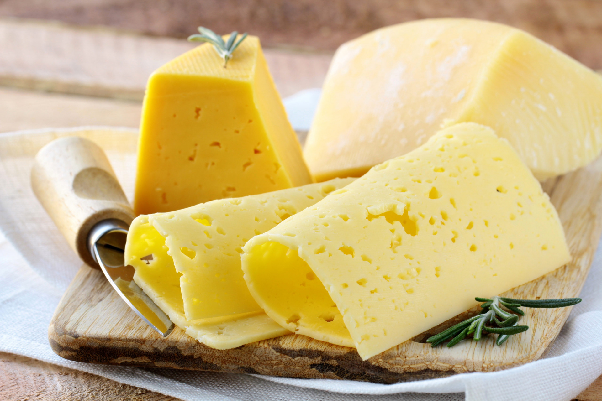 Очередные факты фальсификации состава молочной продукции установлены лабораторией