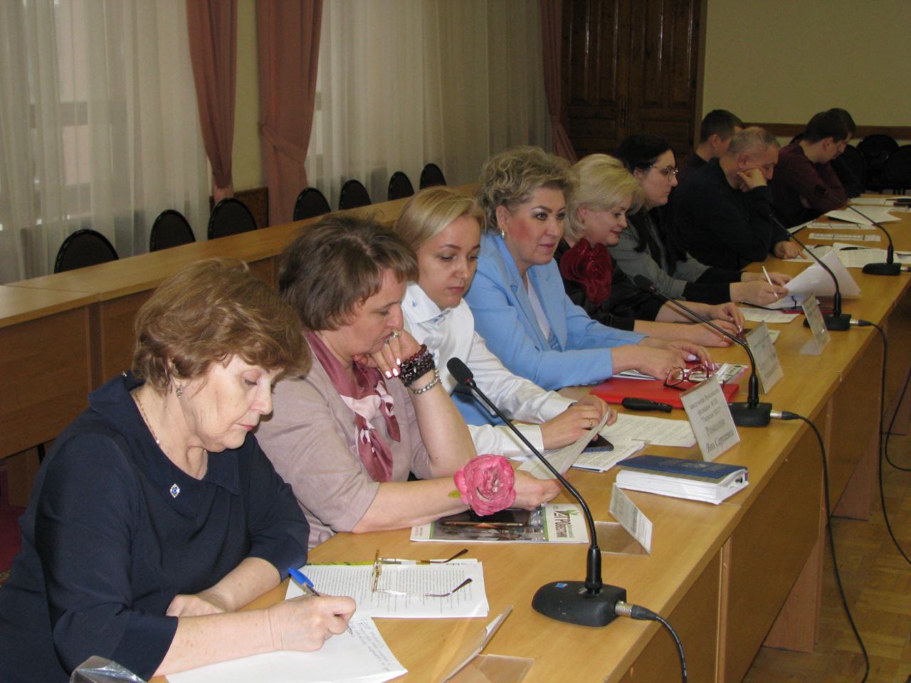 Руководитель Территориального отделения по Ярославской области ФГБУ "ВНИИЗЖ" выступила в рамках прошедшего в Ярославле агросовета
